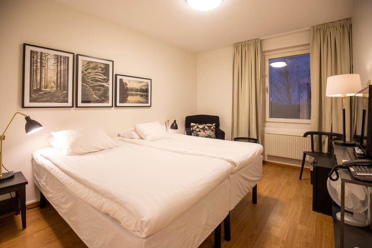 Hotell Moerby - Danderyd Hospital Экстерьер фото