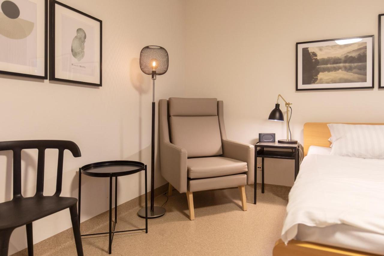 Hotell Moerby - Danderyd Hospital Экстерьер фото